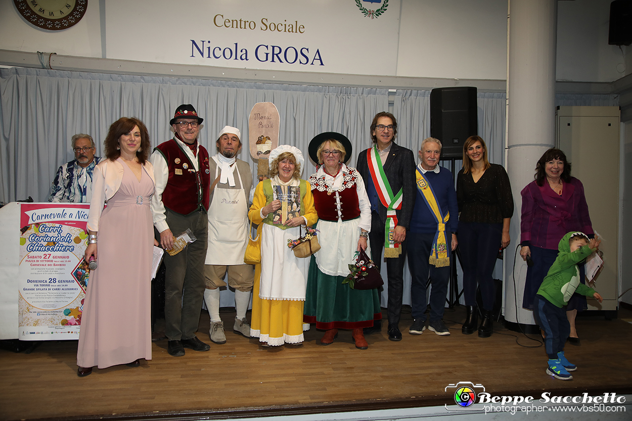 VBS_2726 - VBS_2392 - Investitura Maschere Carnevale di Nichelino 2024.jpg